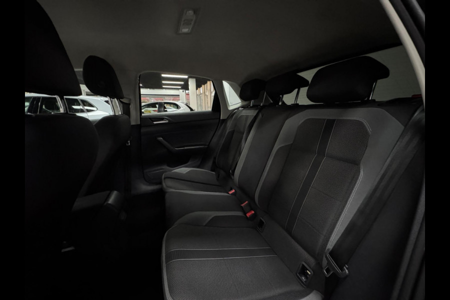 Volkswagen Polo 1.0 TSI Highline | Carplay | PDC | LED |