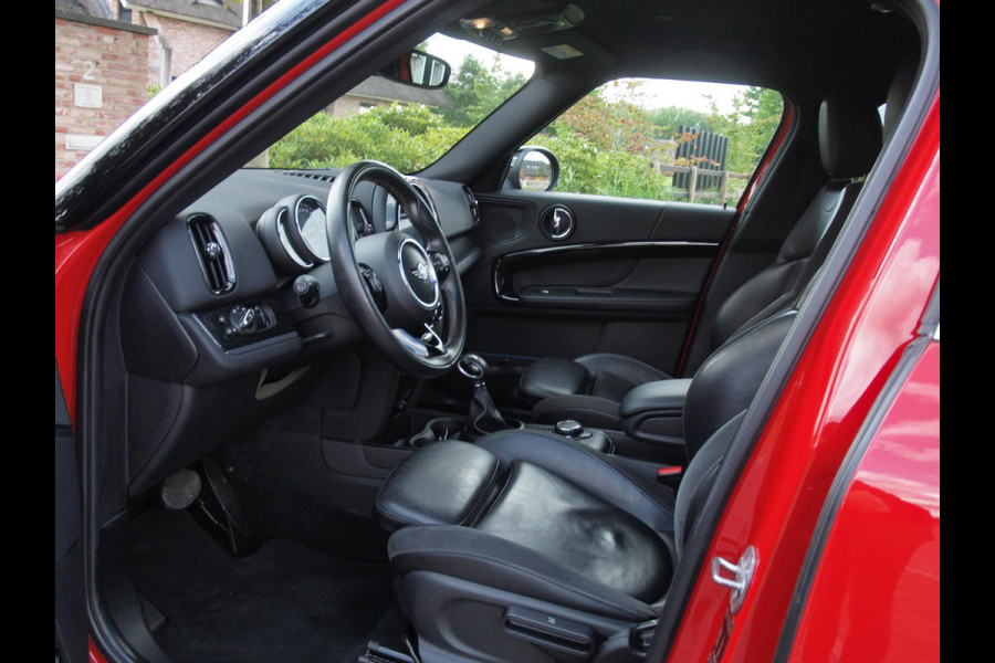 MINI Countryman 2.0 Cooper S E ALL4 Chili | Apple Carplay | Cruise Control | Parkeersensoren | Stoelverwarming |