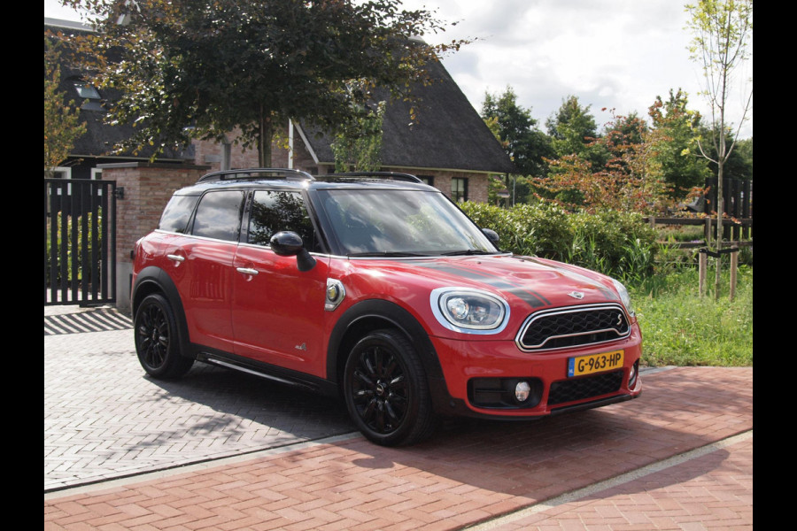 MINI Countryman 2.0 Cooper S E ALL4 Chili | Apple Carplay | Cruise Control | Parkeersensoren | Stoelverwarming |