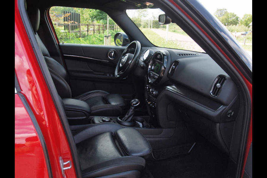 MINI Countryman 2.0 Cooper S E ALL4 Chili | Apple Carplay | Cruise Control | Parkeersensoren | Stoelverwarming |