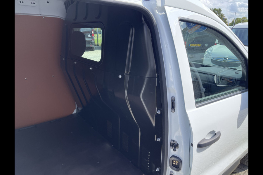 Renault Express 1.5 dCi 75 Comfort + / vaste prijs rijklaar € 12.950 ex btw / lease vanaf € 218 / airco / cruise / apple carplay / schuifdeur / half leer / armsteun / euro 6 / bpm vrij