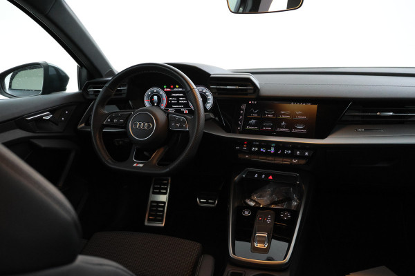Audi A3 Sportback 30 TDI S edition Automaat, S-3 Look, Virtual, Climate,