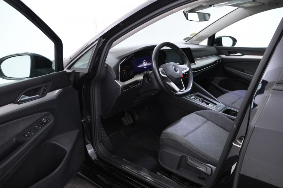Volkswagen GOLF Variant 2.0 TDI Life Business Automaat, Navigatie, Digital dash