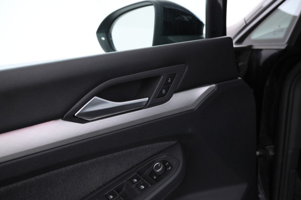 Volkswagen GOLF Variant 2.0 TDI Life Business Automaat, Navigatie, Digital dash