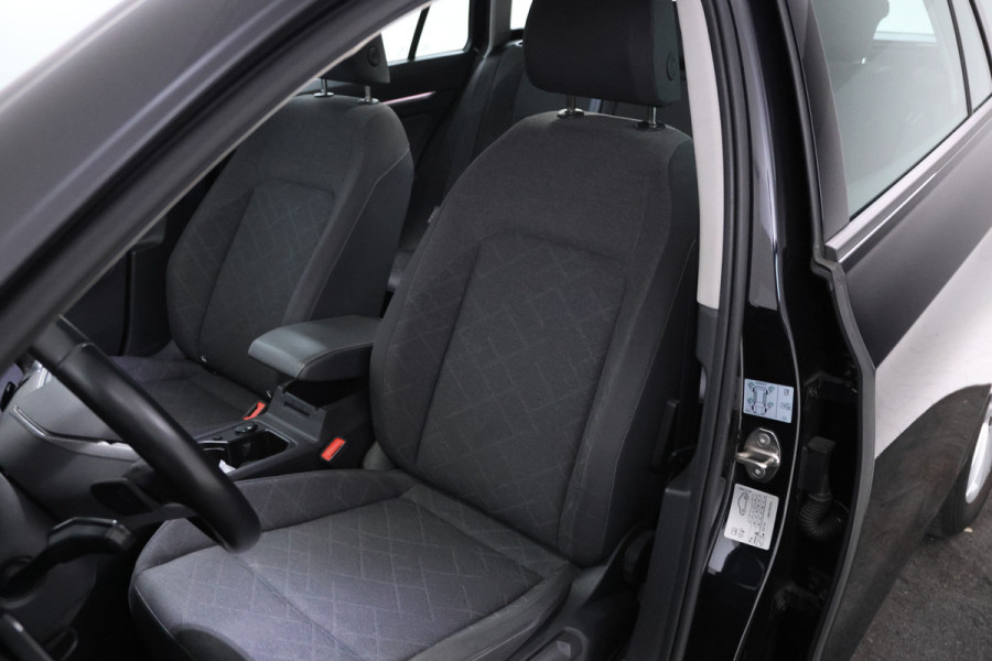 Volkswagen GOLF Variant 2.0 TDI Life Business Automaat, Navigatie, Digital dash