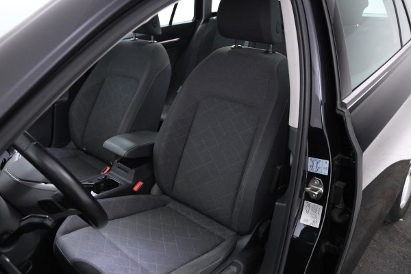 Volkswagen GOLF Variant 2.0 TDI Life Business Automaat, Navigatie, Digital dash