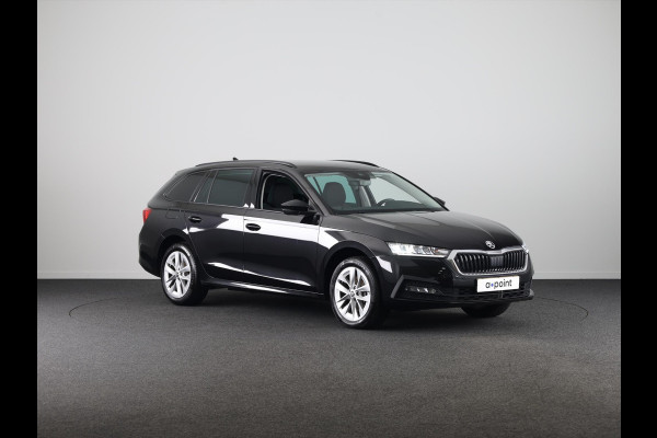 Škoda Octavia Combi 1.4 TSI iV PHEV Business Edition 204 pk Automaat (DSG) | Private lease vanaf 634,-- | Verlengde garantie | Navigatie | Parkeersensoren | Adaptieve cruise control | Stoelverwarming |