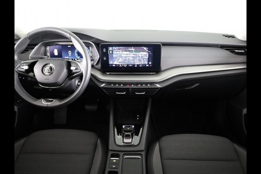 Škoda Octavia Combi 1.4 TSI iV PHEV Business Edition 204 pk Automaat (DSG) | Private lease vanaf 634,-- | Verlengde garantie | Navigatie | Parkeersensoren | Adaptieve cruise control | Stoelverwarming |
