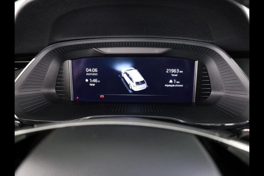 Škoda Octavia Combi 1.4 TSI iV PHEV Business Edition 204 pk Automaat (DSG) | Private lease vanaf 634,-- | Verlengde garantie | Navigatie | Parkeersensoren | Adaptieve cruise control | Stoelverwarming |
