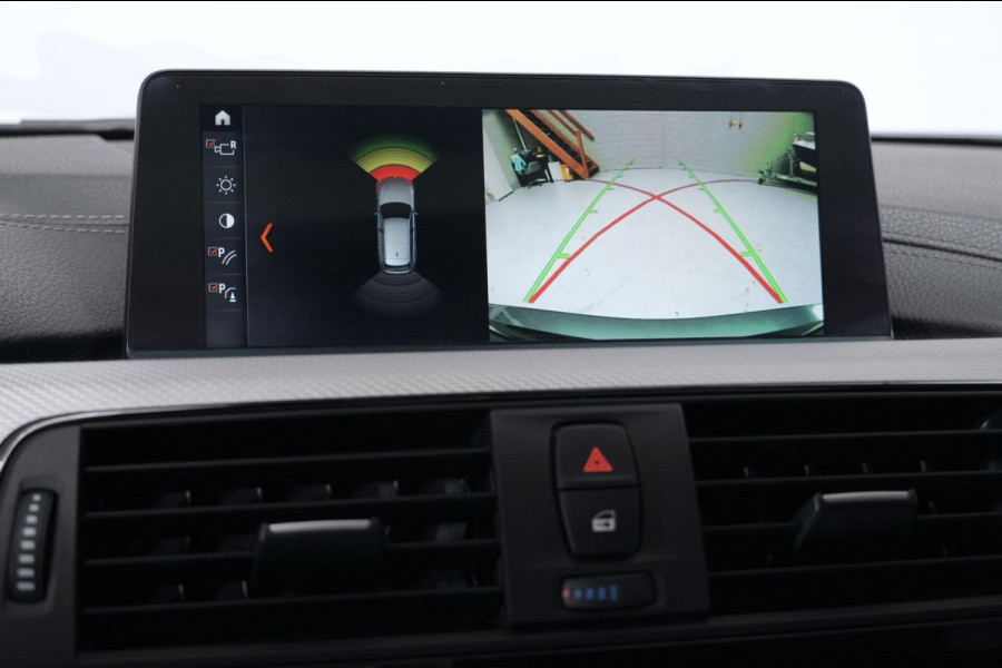 BMW 3 Serie Touring 320i M Sport Automaat 184 PK | Pano-dak | CarPlay | Camera | Leder | Stoelverwarming | Cruise | Pdc | Led |