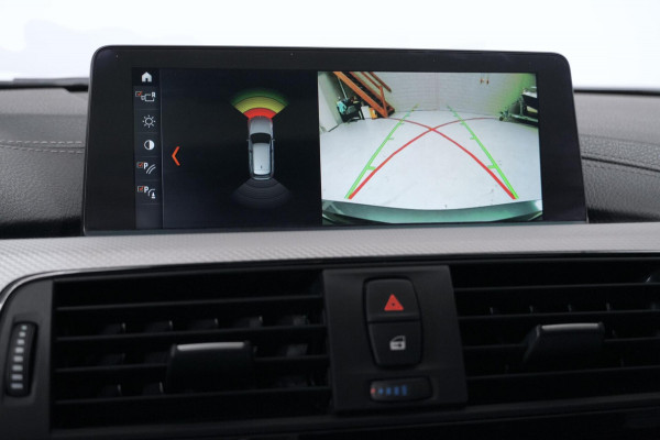BMW 3 Serie Touring 320i M Sport Automaat 184 PK | Pano-dak | CarPlay | Camera | Leder | Stoelverwarming | Cruise | Pdc | Led |