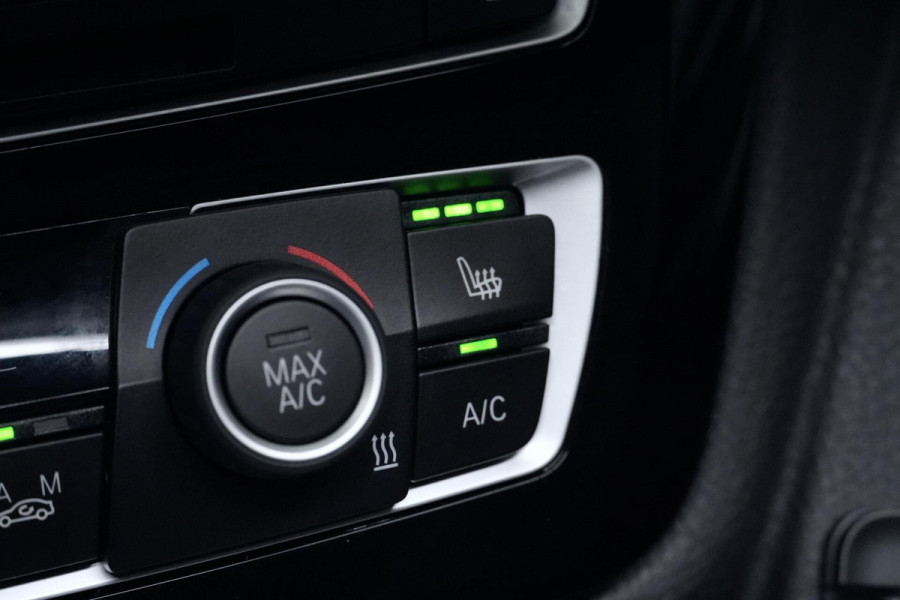 BMW 3 Serie Touring 320i M Sport Automaat 184 PK | Pano-dak | CarPlay | Camera | Leder | Stoelverwarming | Cruise | Pdc | Led |