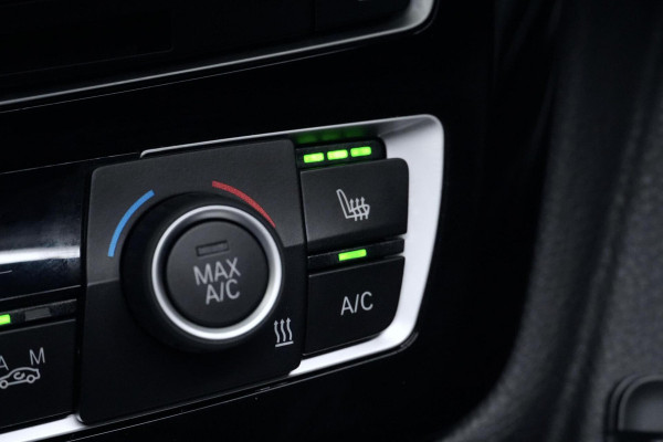 BMW 3 Serie Touring 320i M Sport Automaat 184 PK | Pano-dak | CarPlay | Camera | Leder | Stoelverwarming | Cruise | Pdc | Led |