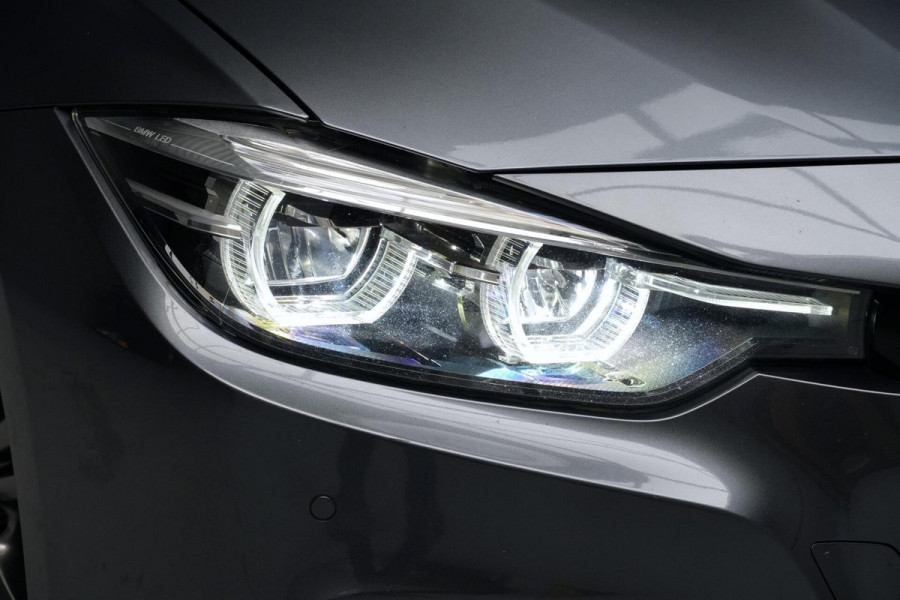 BMW 3 Serie Touring 320i M Sport Automaat 184 PK | Pano-dak | CarPlay | Camera | Leder | Stoelverwarming | Cruise | Pdc | Led |