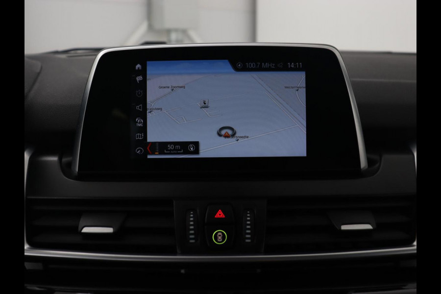 BMW 2 Serie Active Tourer 225xe iPerformance High Executive | Trekhaak | Cruise Control | Leder | Automaat | Stoelverwarming | Navigatie | PDC | Bluetooth | LMV 17 inch | PHEV
