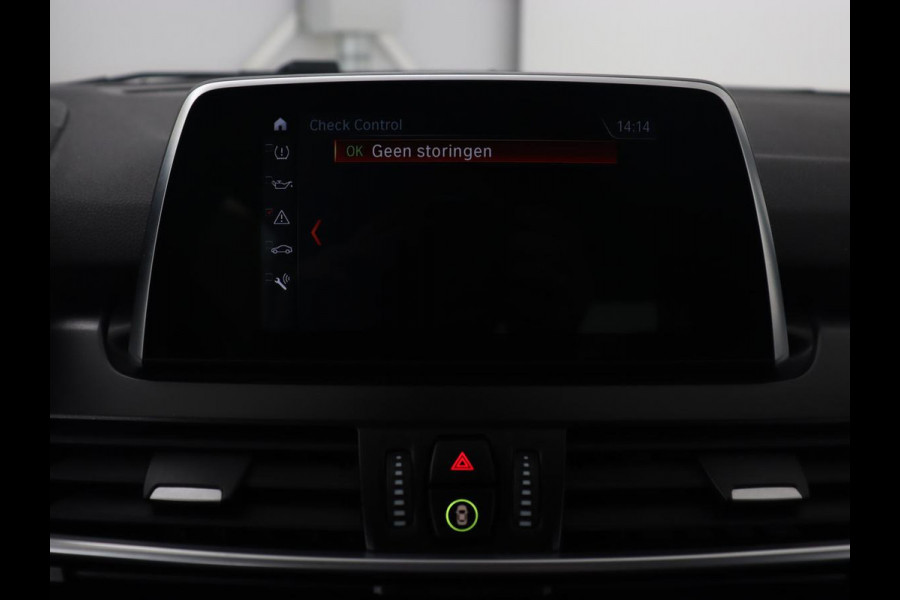 BMW 2 Serie Active Tourer 225xe iPerformance High Executive | Trekhaak | Cruise Control | Leder | Automaat | Stoelverwarming | Navigatie | PDC | Bluetooth | LMV 17 inch | PHEV