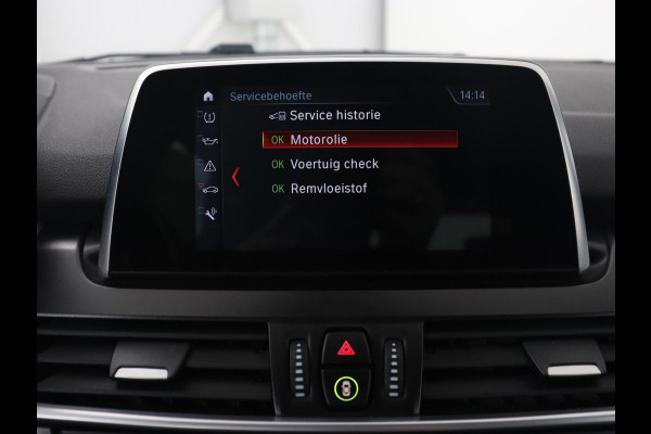 BMW 2 Serie Active Tourer 225xe iPerformance High Executive | Trekhaak | Cruise Control | Leder | Automaat | Stoelverwarming | Navigatie | PDC | Bluetooth | LMV 17 inch | PHEV