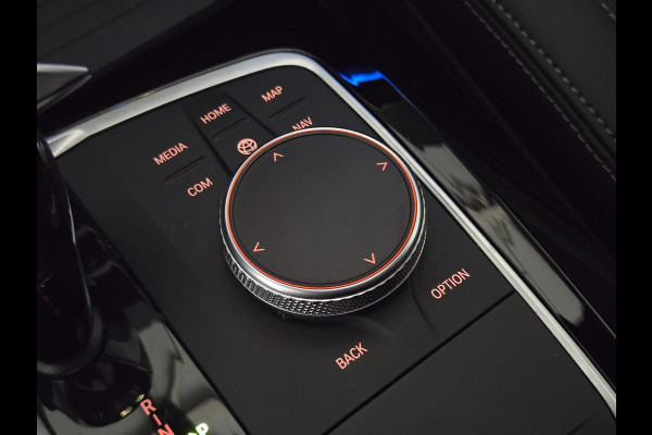 BMW X3 xDrive30e M SPORT LCI | PANORAMADAK | LEDER | LED VERLICHTING | STOELVERWARMING |