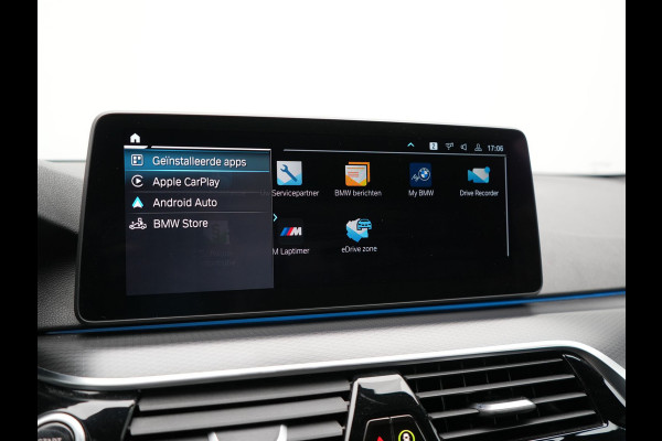 BMW 5 Serie Touring 530e M Sport Plug In Hybrid 293pk Dealer O.H PHEV | Head Up | 360 Camera | Laser LED |  Alcantara Sportstoelen Verwarmd | Blis | Apple Carplay | M Sportstuur | Navigatie | Virtual | DAB |