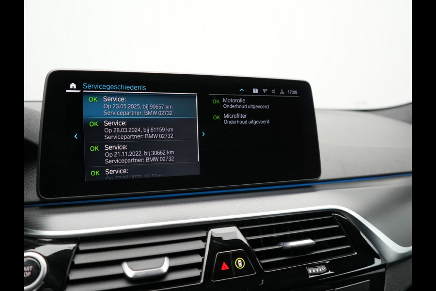 BMW 5 Serie Touring 530e M Sport Plug In Hybrid 293pk Dealer O.H PHEV | Head Up | 360 Camera | Laser LED |  Alcantara Sportstoelen Verwarmd | Blis | Apple Carplay | M Sportstuur | Navigatie | Virtual | DAB |