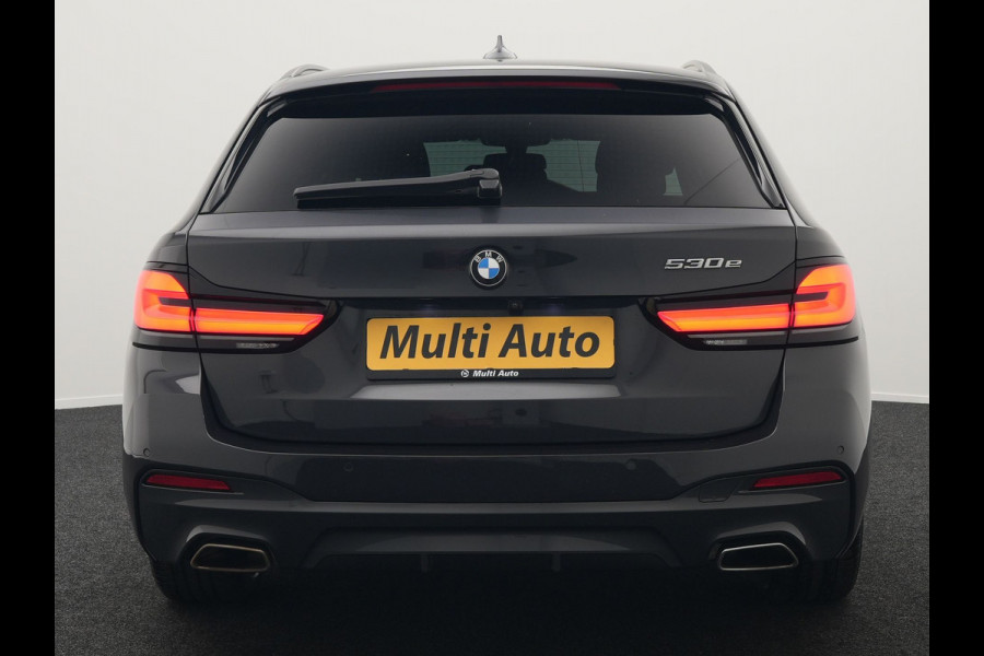 BMW 5 Serie Touring 530e M Sport Plug In Hybrid 293pk Dealer O.H PHEV | Head Up | 360 Camera | Laser LED |  Alcantara Sportstoelen Verwarmd | Blis | Apple Carplay | M Sportstuur | Navigatie | Virtual | DAB |