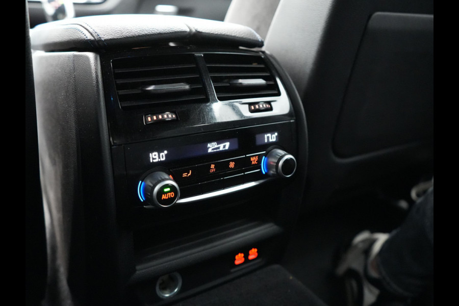 BMW 5 Serie Touring 530e M Sport Plug In Hybrid 293pk Dealer O.H PHEV | Head Up | 360 Camera | Laser LED |  Alcantara Sportstoelen Verwarmd | Blis | Apple Carplay | M Sportstuur | Navigatie | Virtual | DAB |
