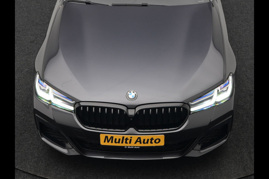 BMW 5 Serie Touring 530e M Sport Plug In Hybrid 293pk Dealer O.H PHEV | Head Up | 360 Camera | Laser LED |  Alcantara Sportstoelen Verwarmd | Blis | Apple Carplay | M Sportstuur | Navigatie | Virtual | DAB |