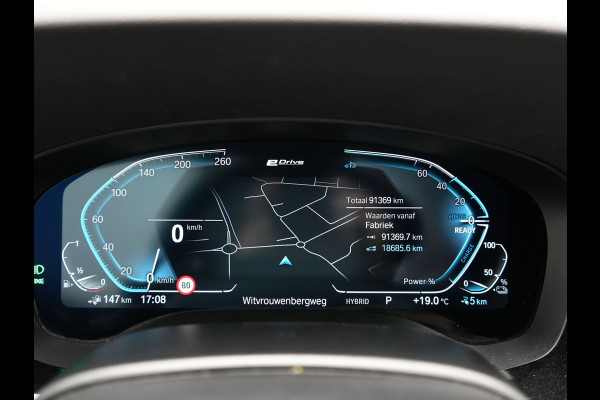 BMW 5 Serie Touring 530e M Sport Plug In Hybrid 293pk Dealer O.H PHEV | Head Up | 360 Camera | Laser LED |  Alcantara Sportstoelen Verwarmd | Blis | Apple Carplay | M Sportstuur | Navigatie | Virtual | DAB |
