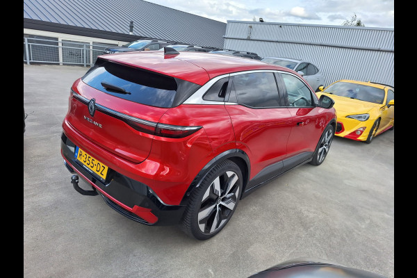 Renault Mégane E-Tech EV60 Optimum Charge Iconic | Camera | Apple Carplay | Meer foto's volgen!