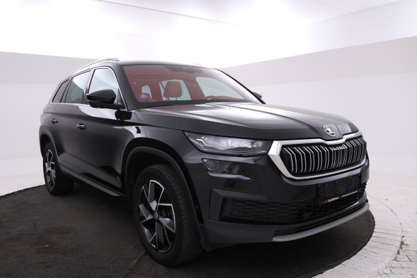 Škoda Kodiaq 1.5 TSI Business Edition 7p. Trekhaak, Digital dash, Volleder, Navigatie.