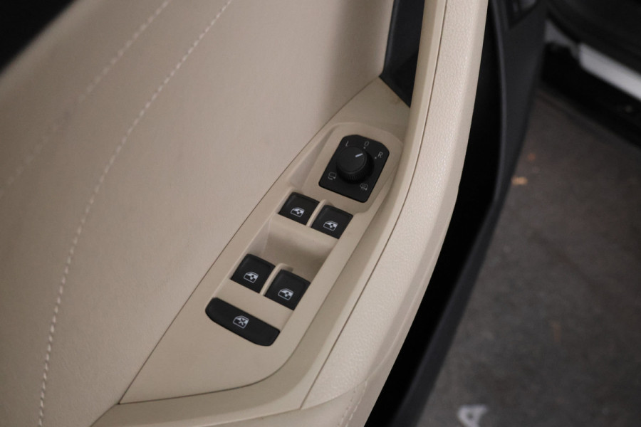 Škoda Kodiaq 1.5 TSI Business Edition 7p. Trekhaak, Digital dash, Volleder, Navigatie.