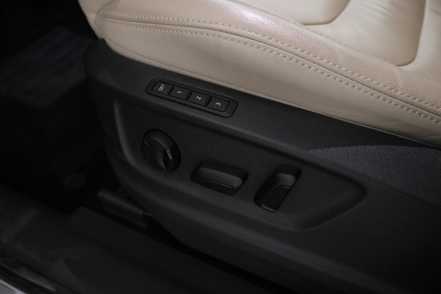 Škoda Kodiaq 1.5 TSI Business Edition 7p. Trekhaak, Digital dash, Volleder, Navigatie.