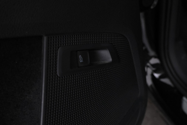 Škoda Kodiaq 1.5 TSI Business Edition 7p. Trekhaak, Digital dash, Volleder, Navigatie.