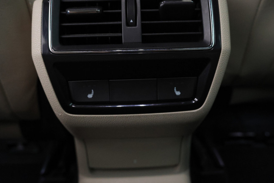 Škoda Kodiaq 1.5 TSI Business Edition 7p. Trekhaak, Digital dash, Volleder, Navigatie.