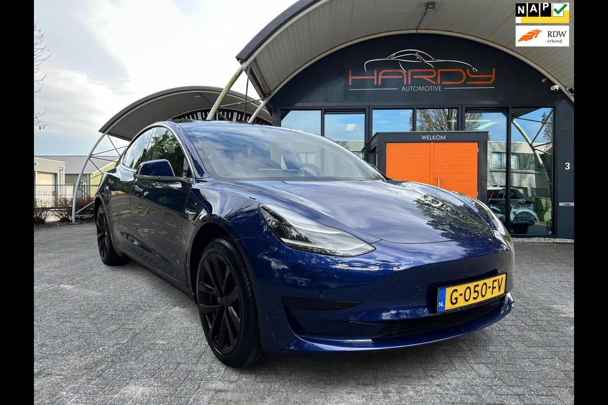 Tesla Model 3 Standard RWD Plus 60 kWh Trekhaak (1.000kg) SOH 86% Rijklaarprijs