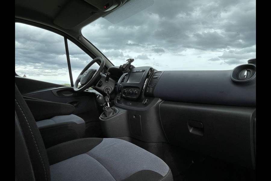 Opel Vivaro 1.6 CDTI 126pk E6 L2 Edition BPM Vrij! Lease €251 p/m, Trekhaak, Inrichting, Imperiaal, Airco, Navi, PDC, Cruise controle, Onderhoudshistorie aanwezig