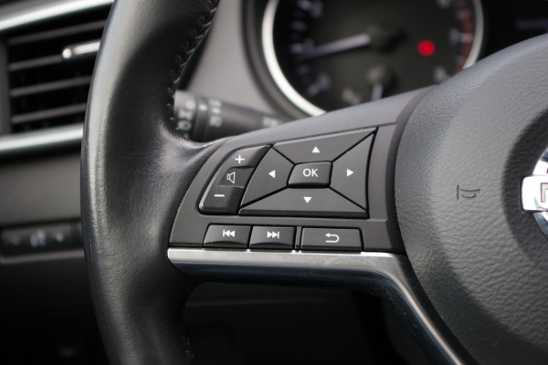Nissan QASHQAI 1.2 115 PK N-Connecta, Panoramadak, Cruise Control, Climate Control, 360 Camera, Keyless