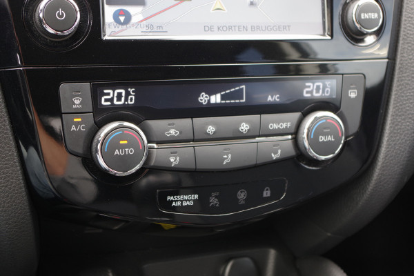 Nissan QASHQAI 1.2 115 PK N-Connecta, Panoramadak, Cruise Control, Climate Control, 360 Camera, Keyless