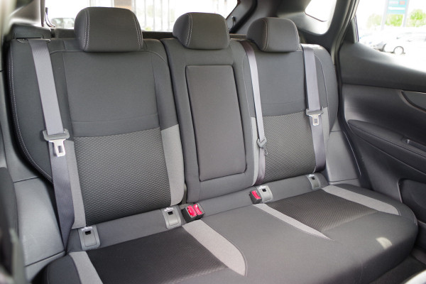 Nissan QASHQAI 1.2 115 PK N-Connecta, Panoramadak, Cruise Control, Climate Control, 360 Camera, Keyless