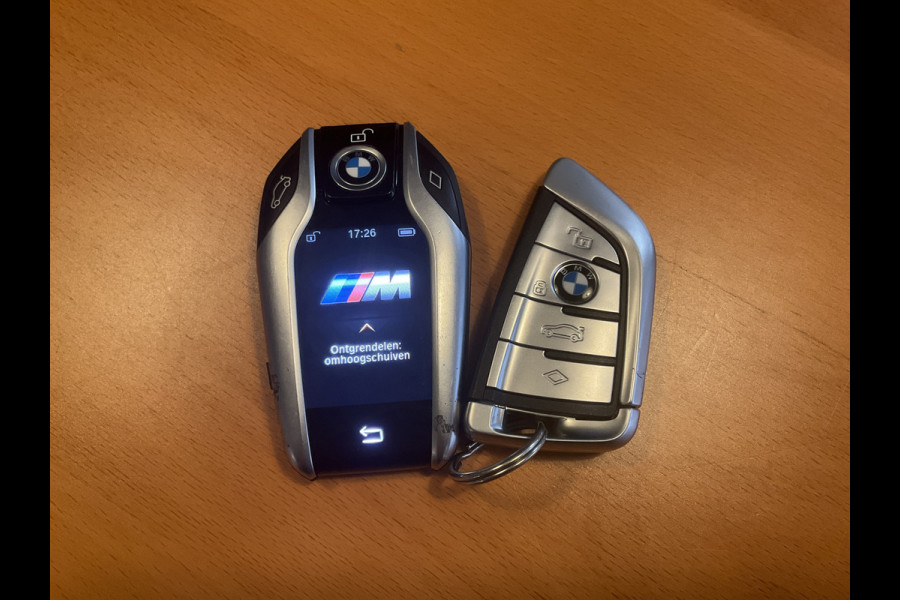 BMW 8 Serie Gran Coupé M8 Competition Keramisch Bowers&Wilkins HUD Carbon SoftClose Leder Voll.Onderhouden!