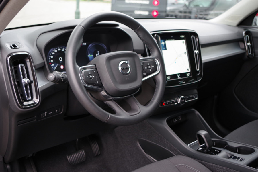 Volvo XC40 1.5 T4 Recharge Inscription Expression, Climate Control, Lane-Assist, Camera