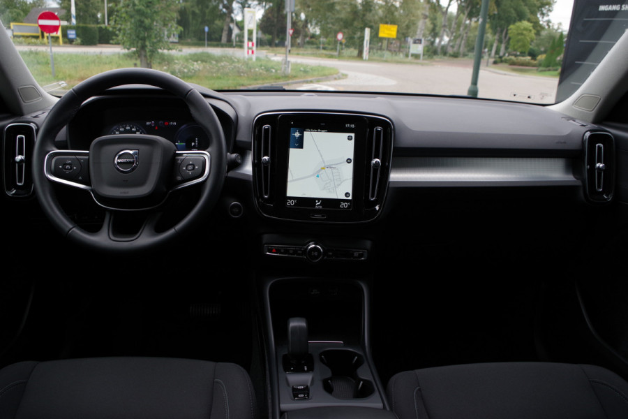 Volvo XC40 1.5 T4 Recharge Inscription Expression, Climate Control, Lane-Assist, Camera