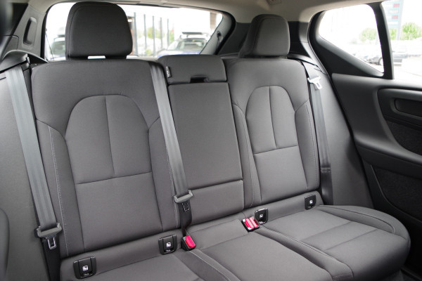 Volvo XC40 1.5 T4 Recharge Inscription Expression, Climate Control, Lane-Assist, Camera