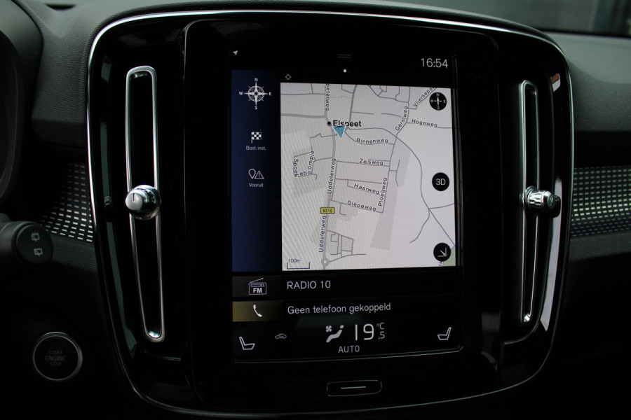 Volvo XC40 1.5 T3 R-Design | Trekhaak | Navigatie | Cruise Control | Stoelverwarming