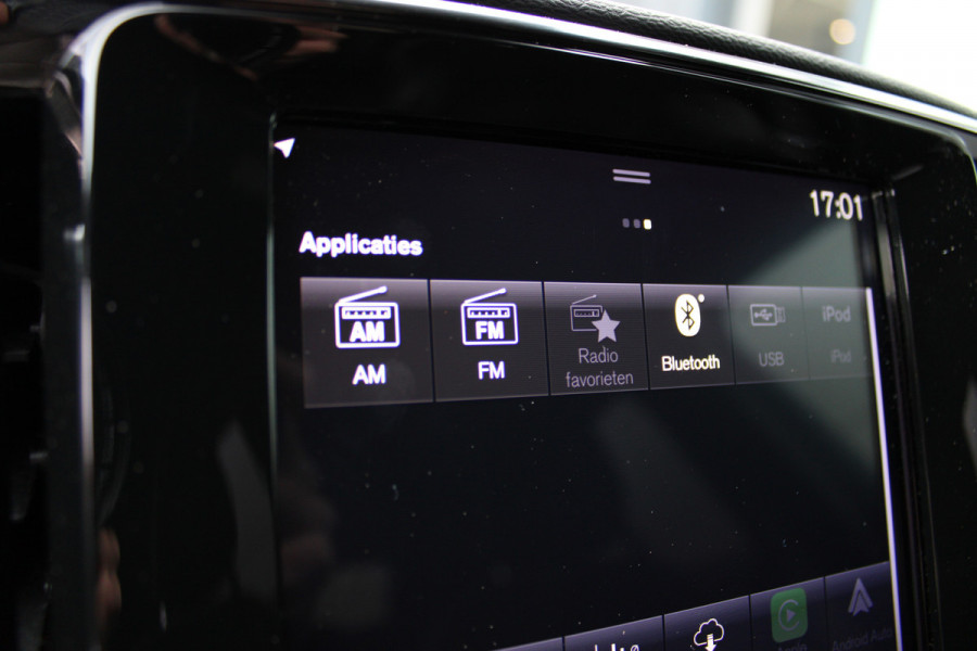 Volvo XC40 1.5 T3 R-Design | Trekhaak | Navigatie | Cruise Control | Stoelverwarming