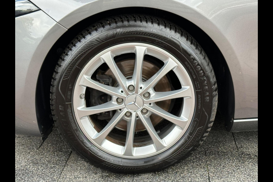 Mercedes-Benz A-Klasse 200 Premium Automaat Leer Navi