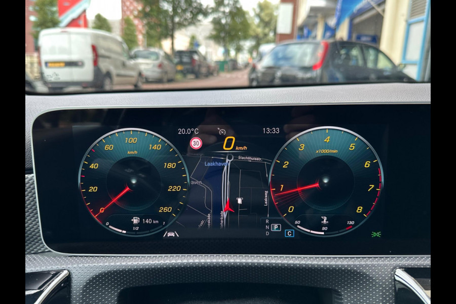 Mercedes-Benz A-Klasse 200 Premium Automaat Leer Navi