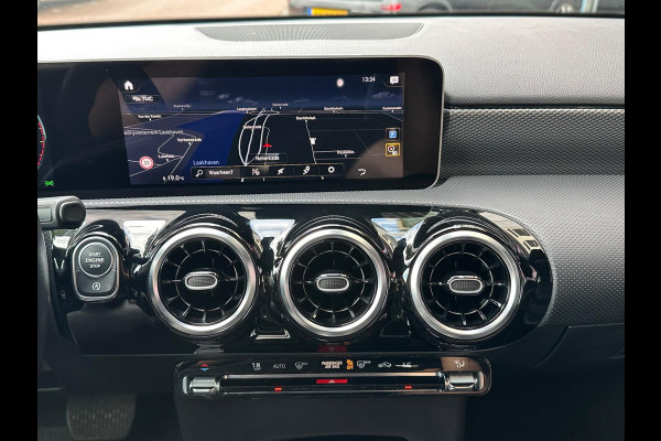 Mercedes-Benz A-Klasse 200 Premium Automaat Leer Navi