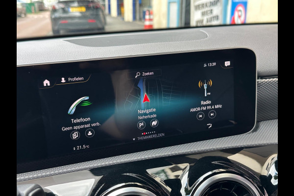 Mercedes-Benz A-Klasse 200 Premium Automaat Leer Navi
