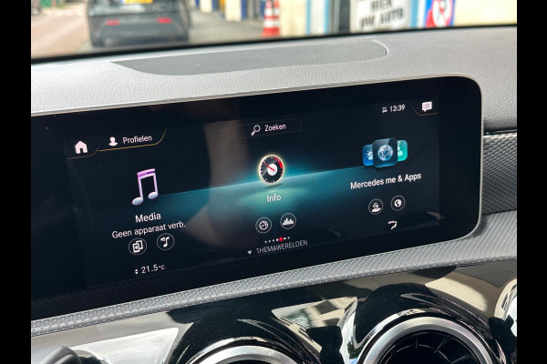 Mercedes-Benz A-Klasse 200 Premium Automaat Leer Navi